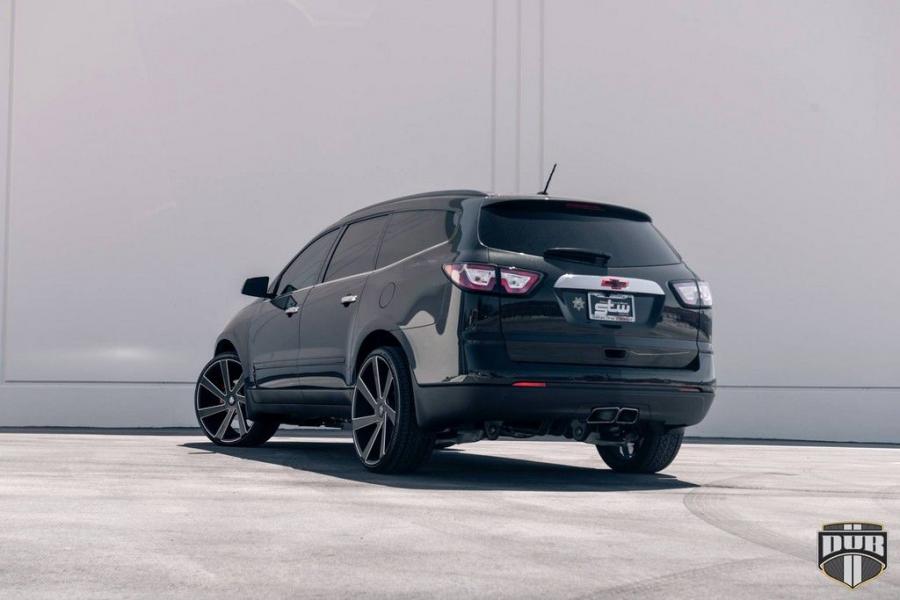  Chevrolet Acadia on DUB Wheels 2014 года  (фото 3 из 7)